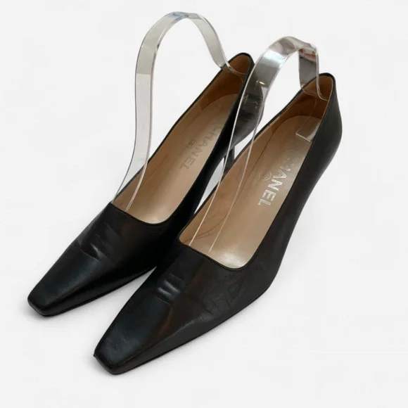 Chanel Black Leather Square Toe Kitten Heels Logo Vintage Size 7 - Picture 1 of 11